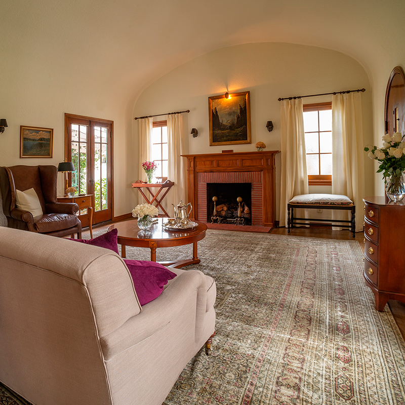 1928 English Cottage Living Room
